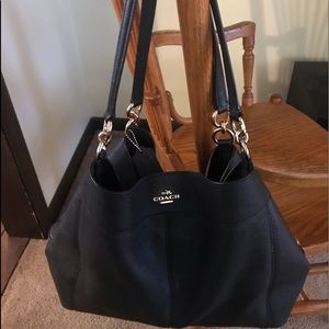 🎁SOLD🎁 Coach Lexy Large Black Pebble Leather Bag